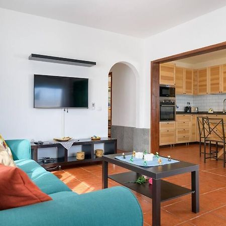 Hermosa Casa Vacacional, Muy Cerca A La Playa. Guatiza エクステリア 写真