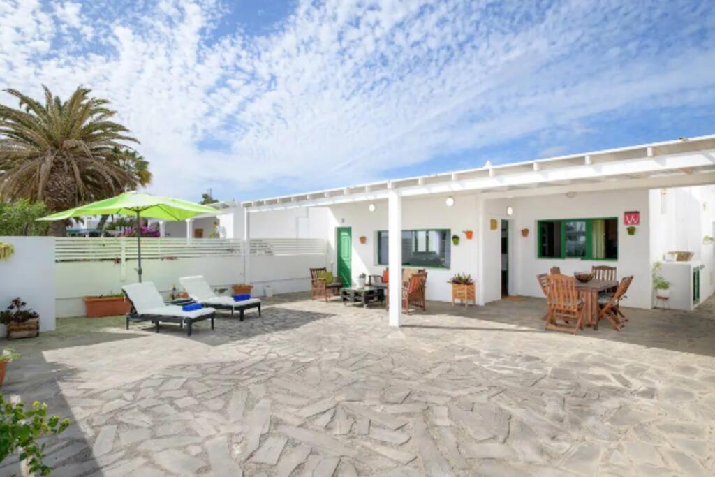 Hermosa Casa Vacacional, Muy Cerca A La Playa. Guatiza エクステリア 写真